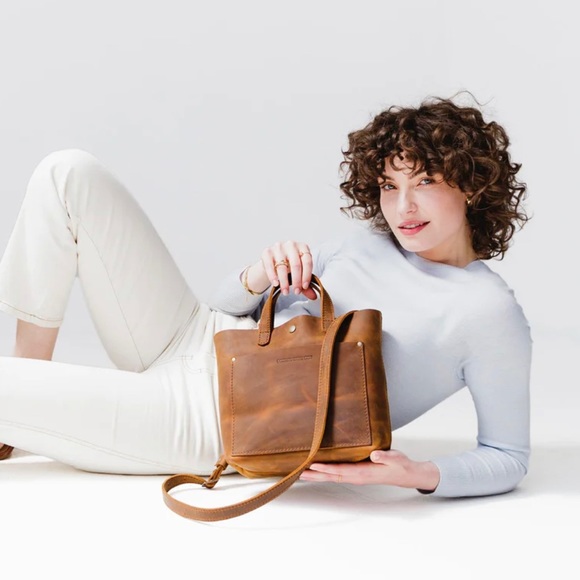 Make a reasonable offer Portland Leather Company mini crossbody tote in Canyon. - Picture 10 of 12